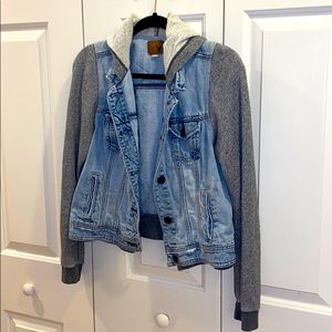 Denim sweatshirt/jacket
